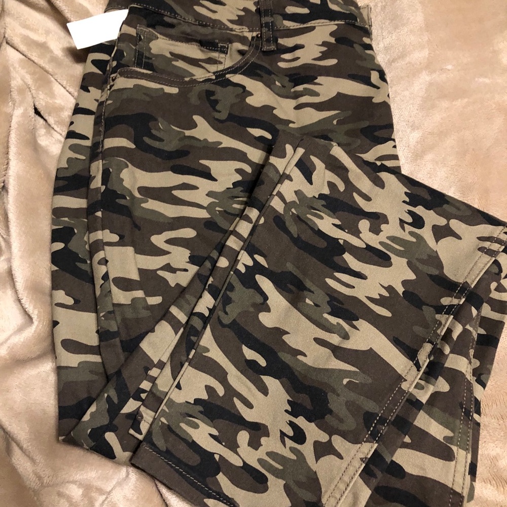 High rise skinny camo jeans